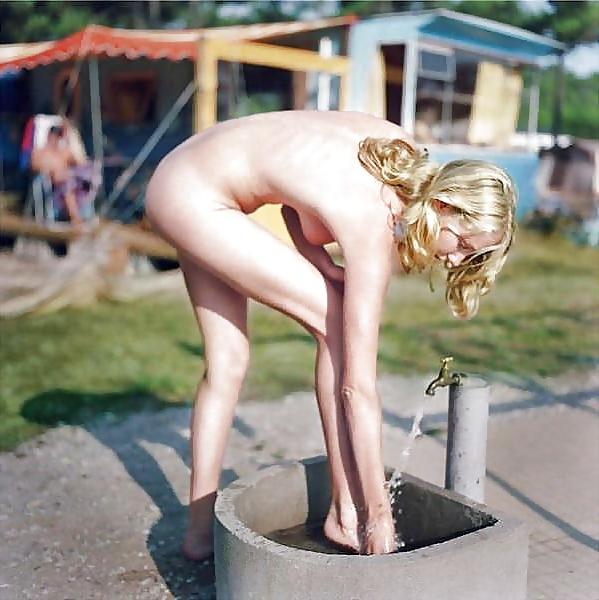 19P Naked beach 126.