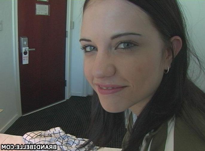 16P Brandi Belle demonstrating her nice blowjob skills