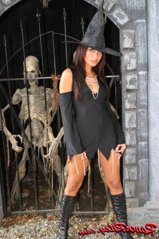 15P Beautiful young witch showing her hot body