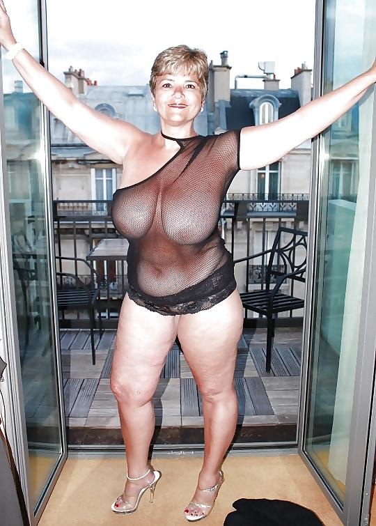 14P Nylon Tits