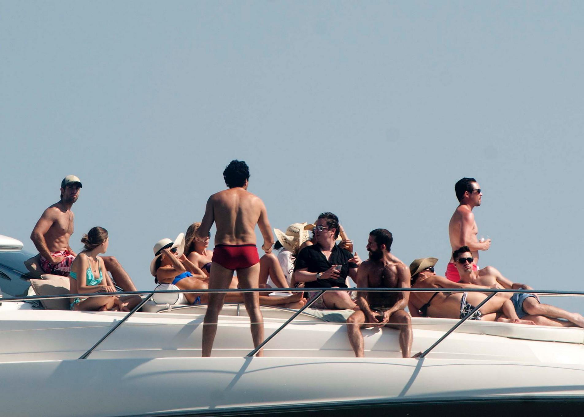 16P Eva Longoria wearing a sexy blue bikini on a yacht in Mexico