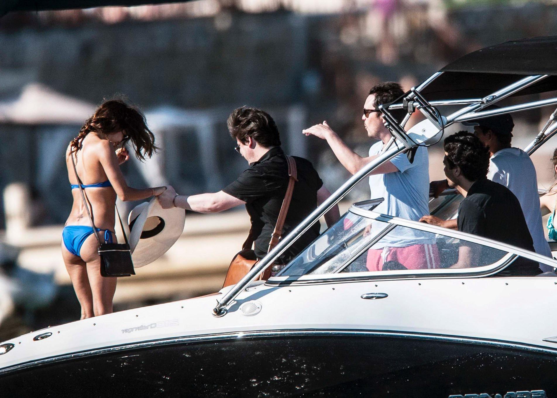 16P Eva Longoria wearing a sexy blue bikini on a yacht in Mexico