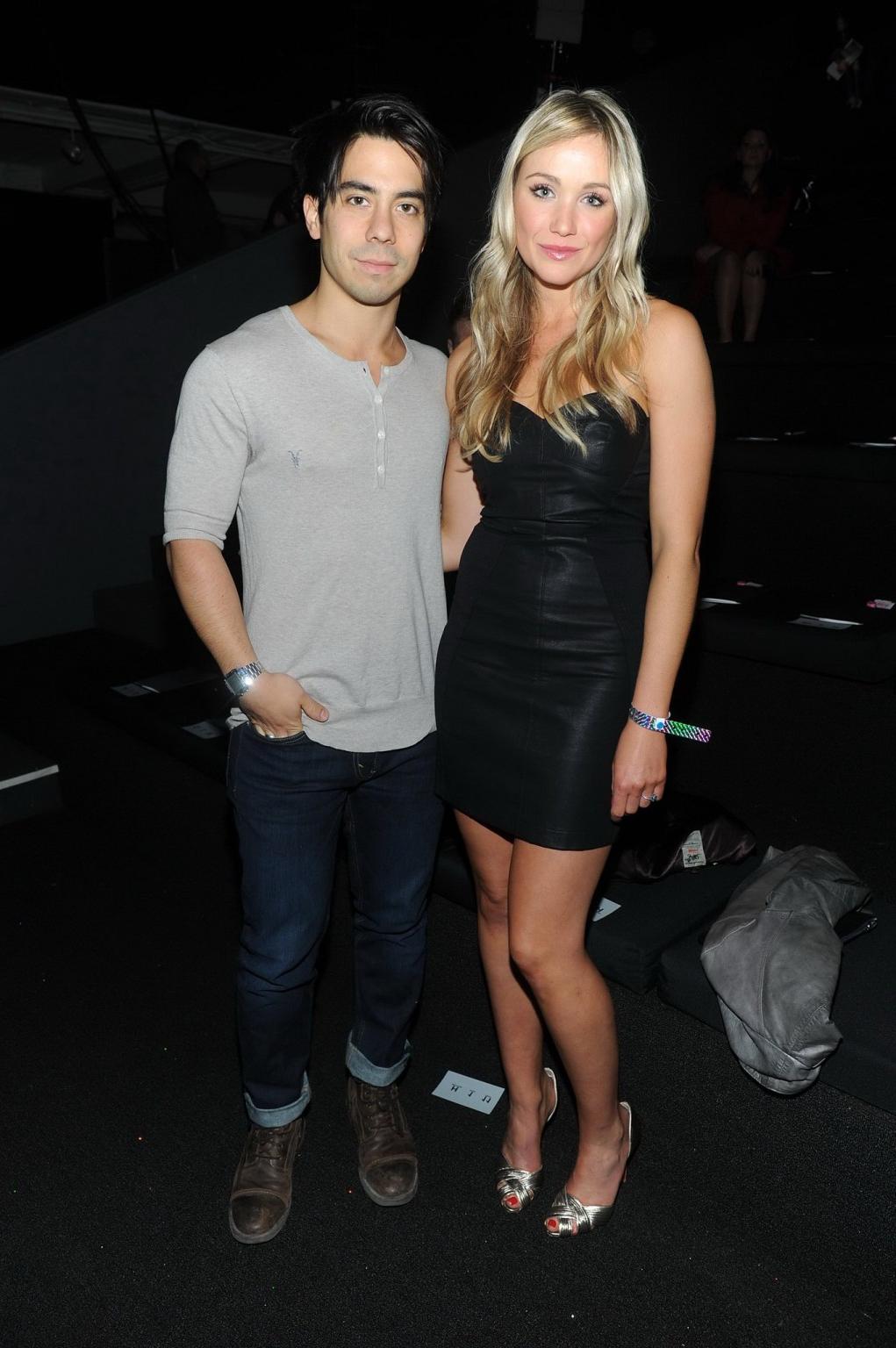 16P Katrina Bowden wearing sexy black tube mini dress at 2013 Victoria's Secret Fash