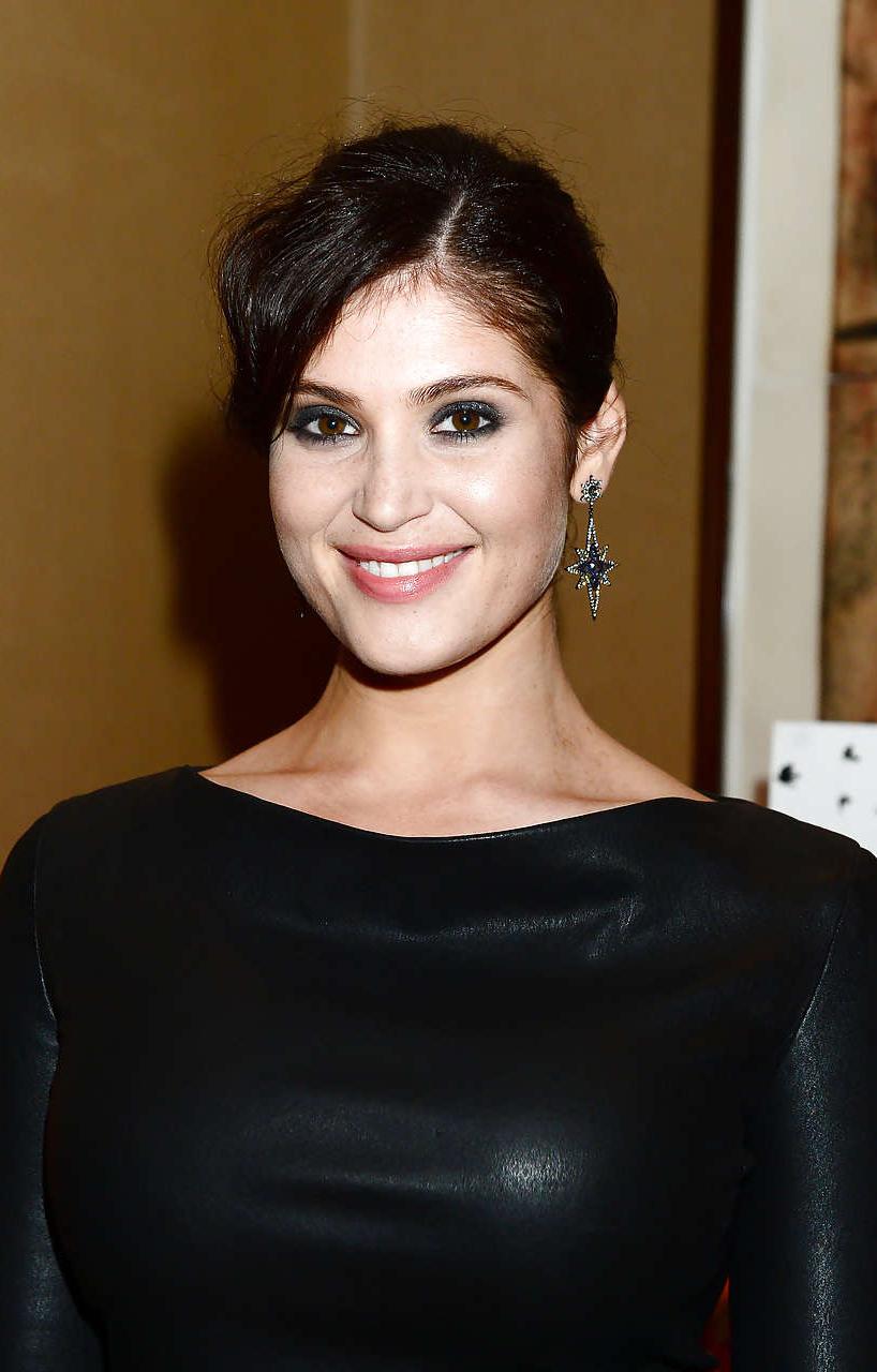 16P Gemma Arterton in leather dress showing big boobs and big ass
