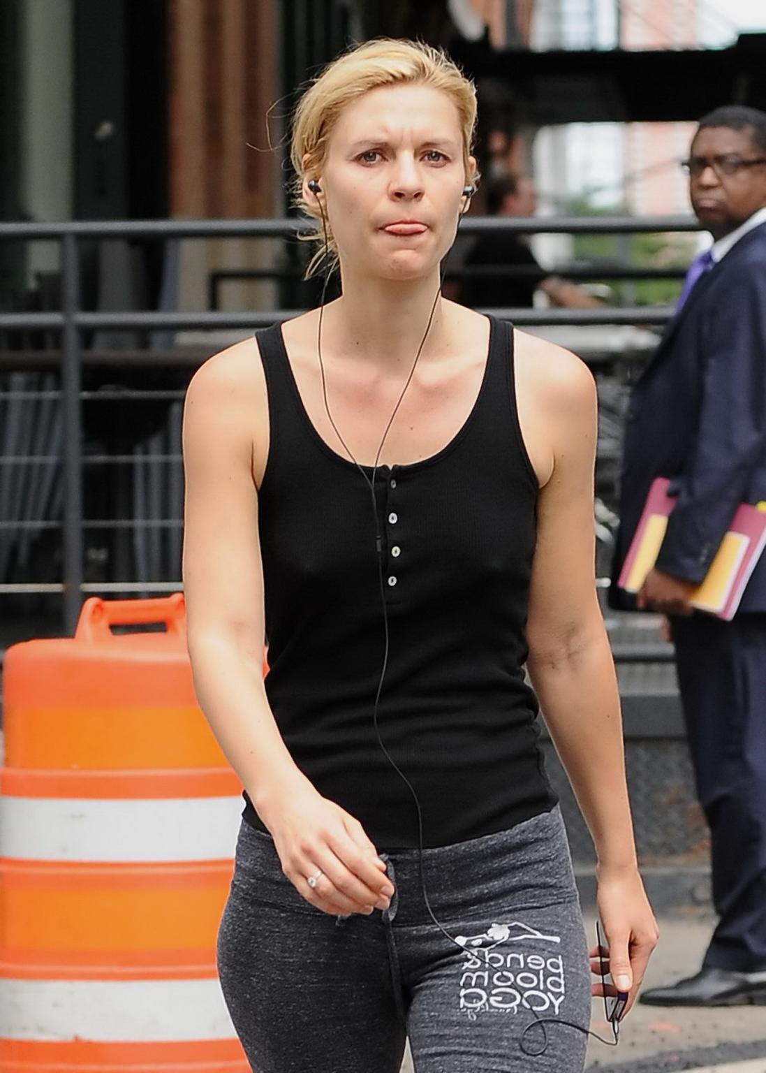 10P Claire Danes shows hard pokies braless wearing skimpy top  leggings after a yoga