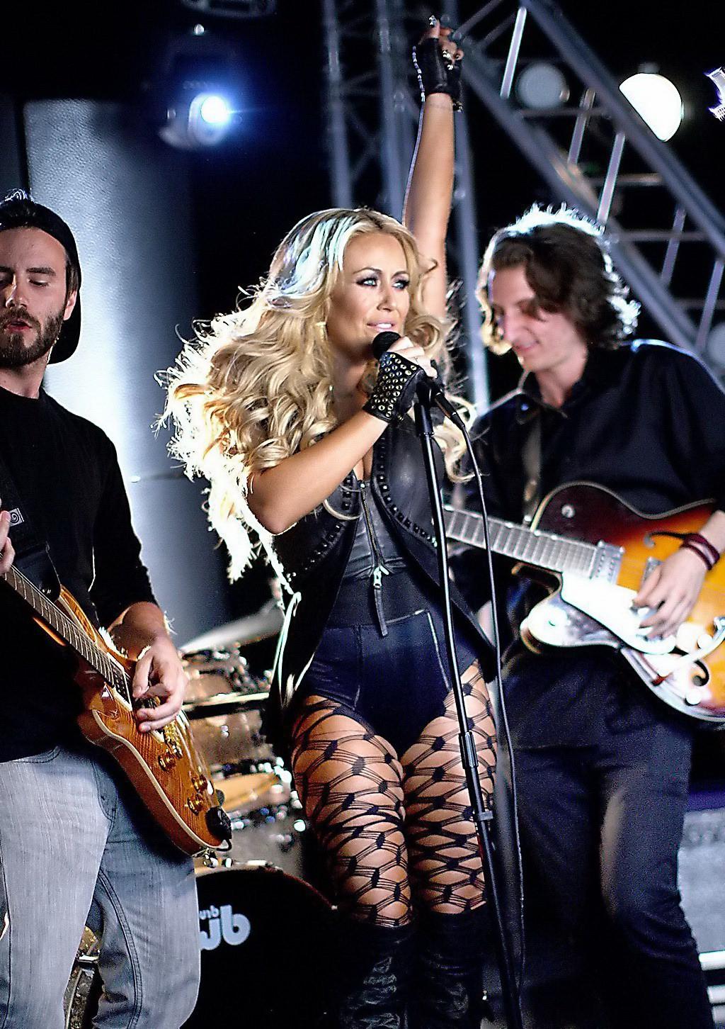 10P Aubrey ODay wearing skimpy leather outfit while performing for her new music vid