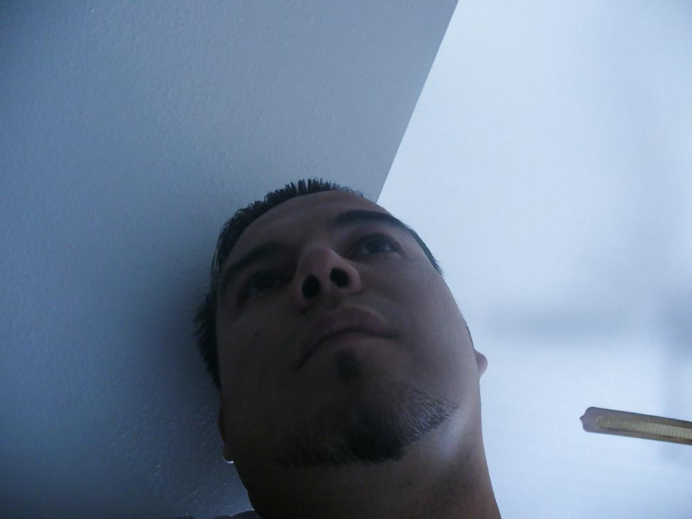 6P Tall sexy Latino