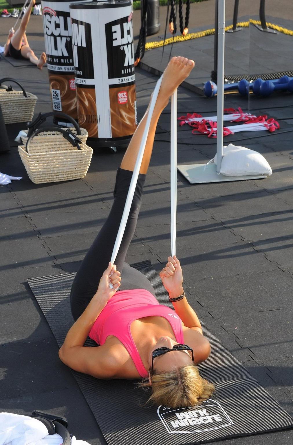 16P Stacy Keibler workout session at Muscle Milk Fitness Retreat in LA