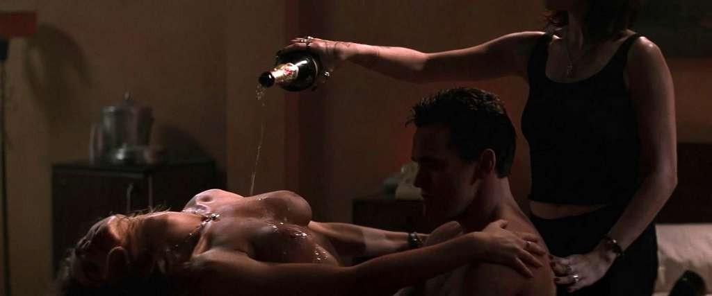 10P Denise Richards exposing her huge boobs and getting wild in three some sex scene