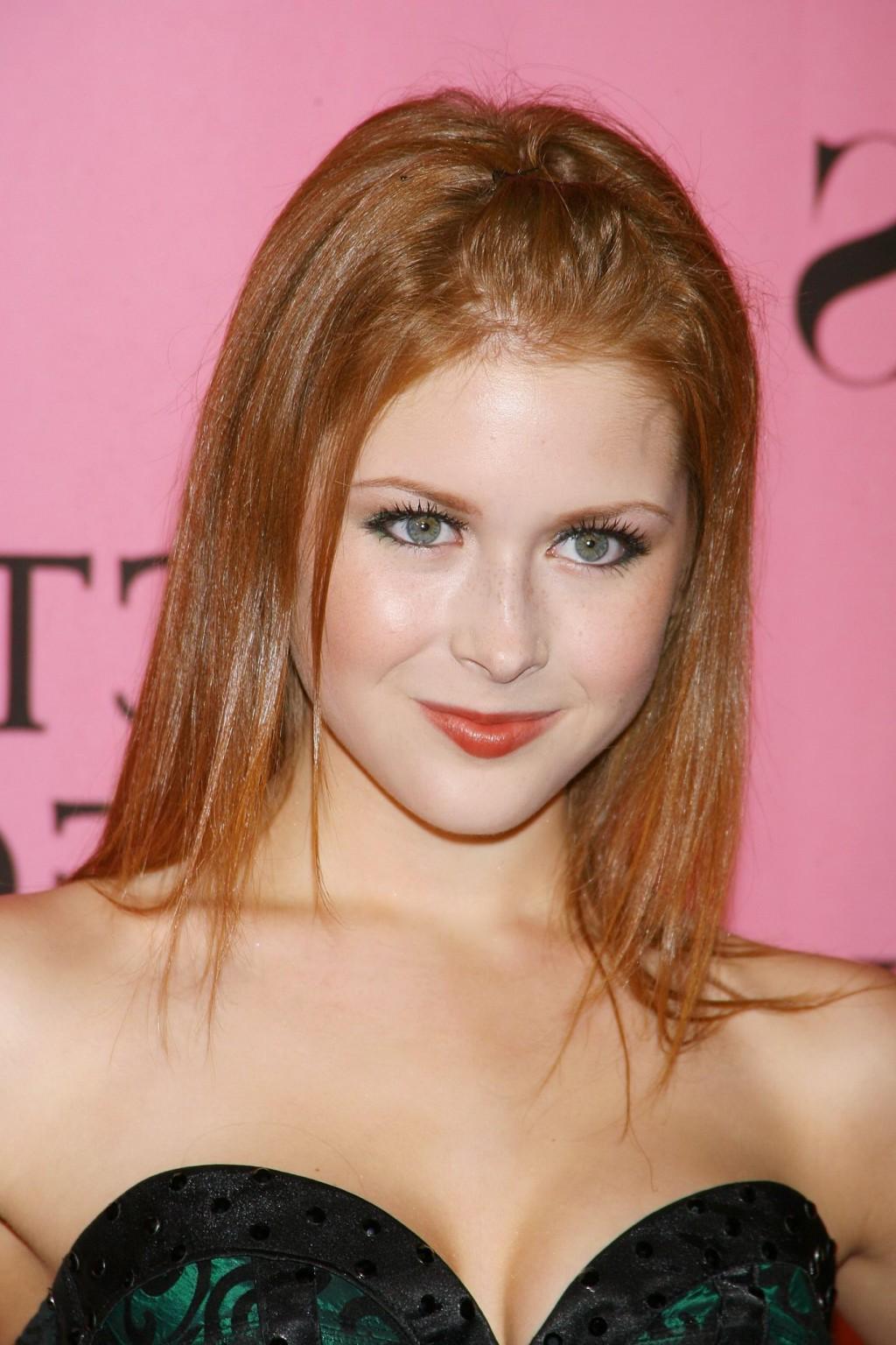 16P Renee Olstead leggy in strapless mini dress at Victoria's Secret Fashion Show