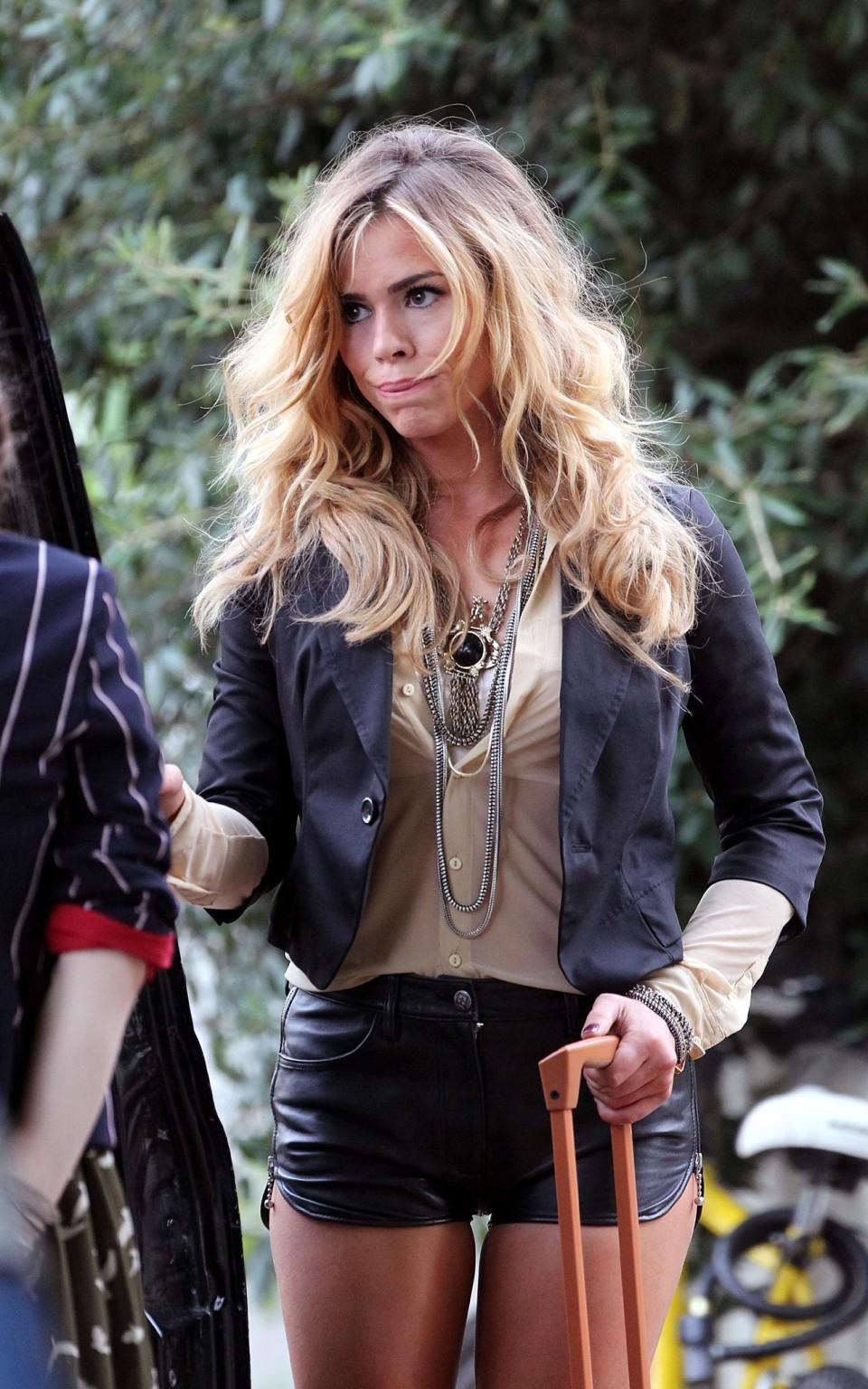 16P Billie Piper leggy in leather hotpants on the 'Diary of a Call Girl' set