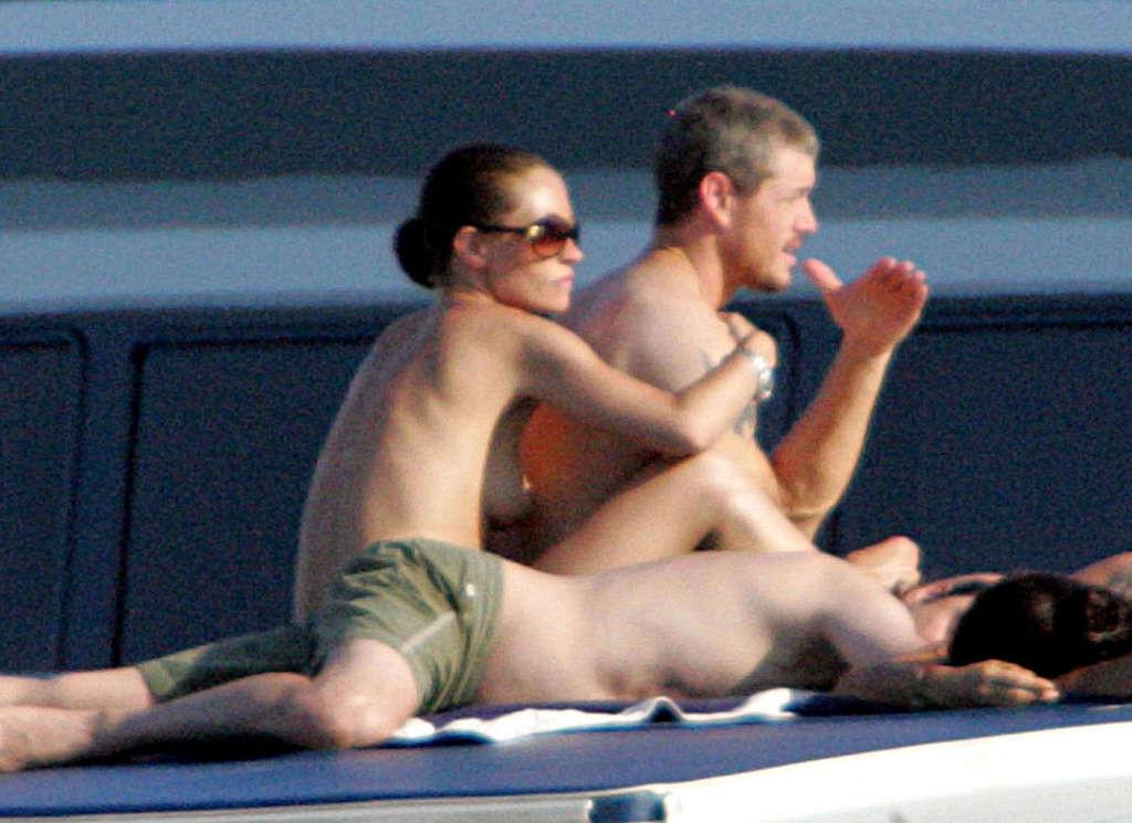 16P Rebecca Gayheart showing her nice tits on yacht paparazzi pictures