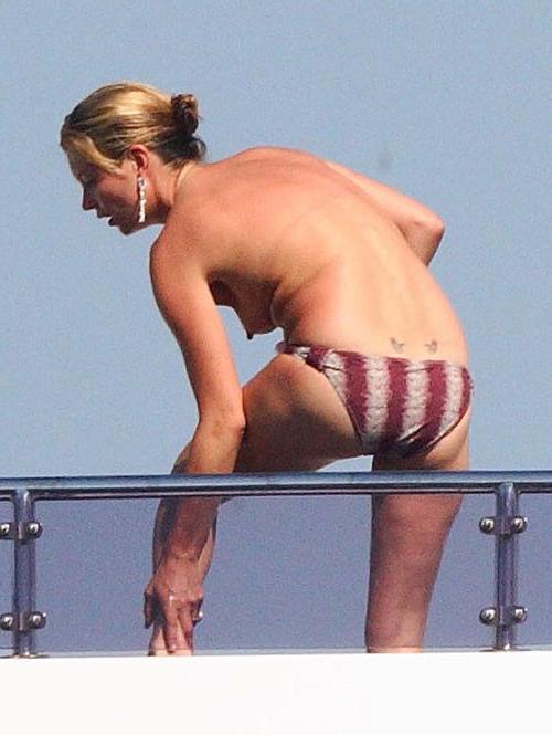 16P Kate Moss showing her nice small tits on yacht paparazzi pics
