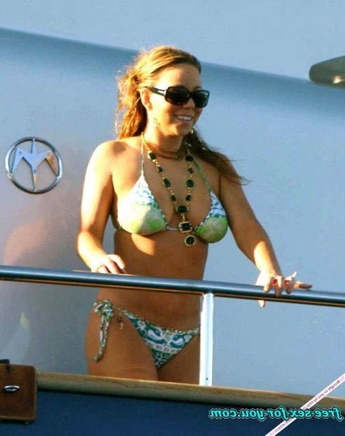 16P Mariah Carey posing sexy in bikini on yacht paparazzi pictures