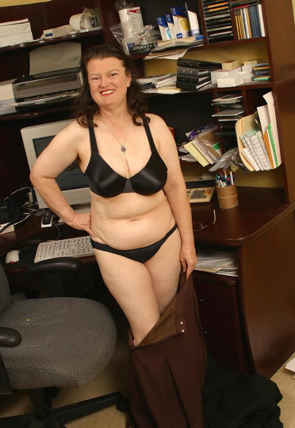 15P Sexy hot granny secretary stripping