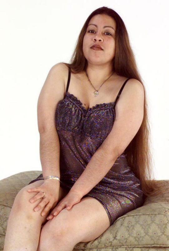 15P Bosomed Latino redfox fattie posing