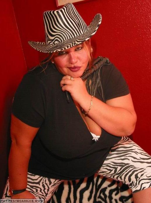 16P amateur fat BBW woman with giant big tits