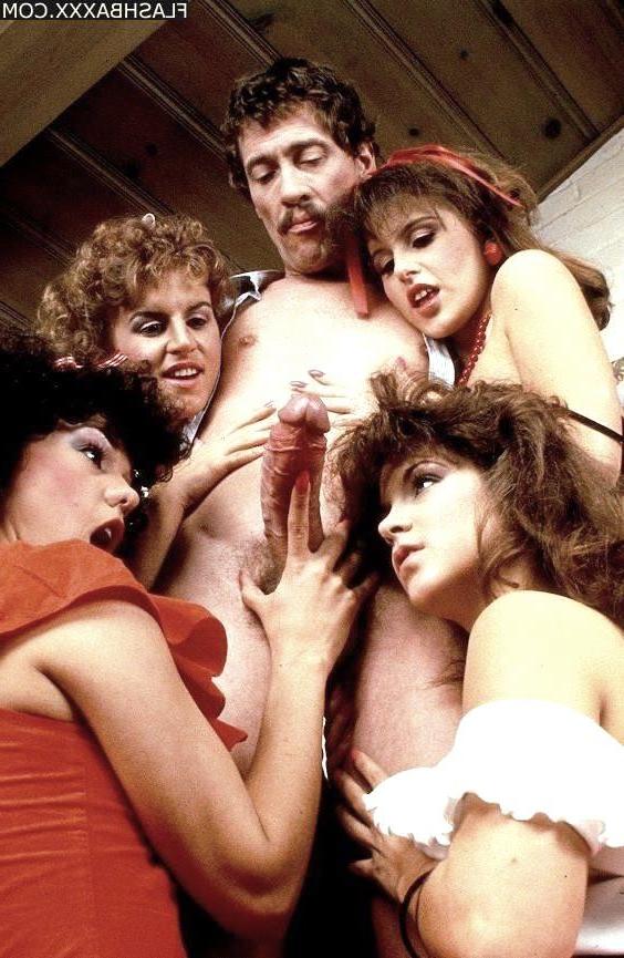 16P Big John Holmes get his giant cock sucked off