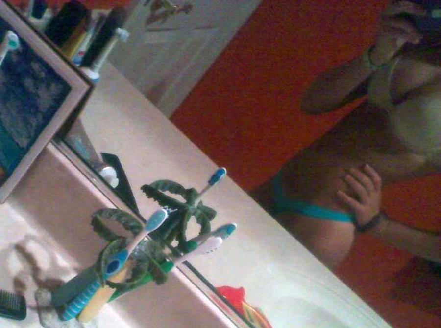 15P Collection of a steamy hot amateur sexy teen selfshooting