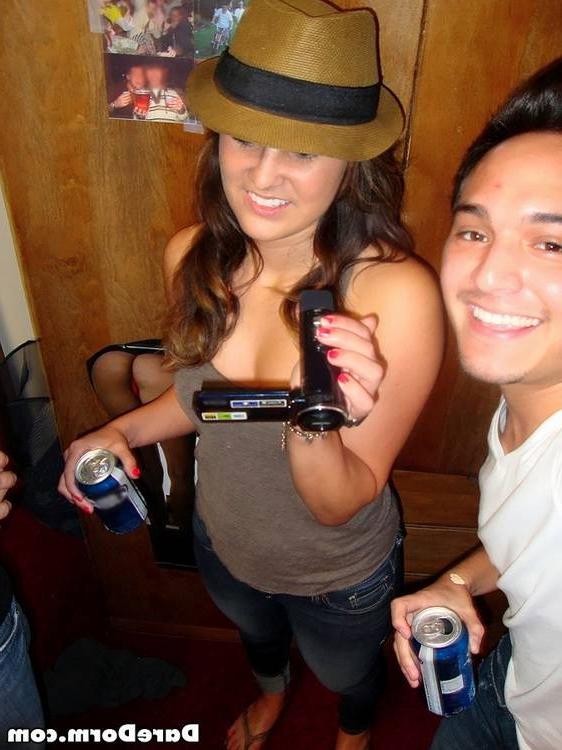 15P Real college girl friends getting nailed by horny students