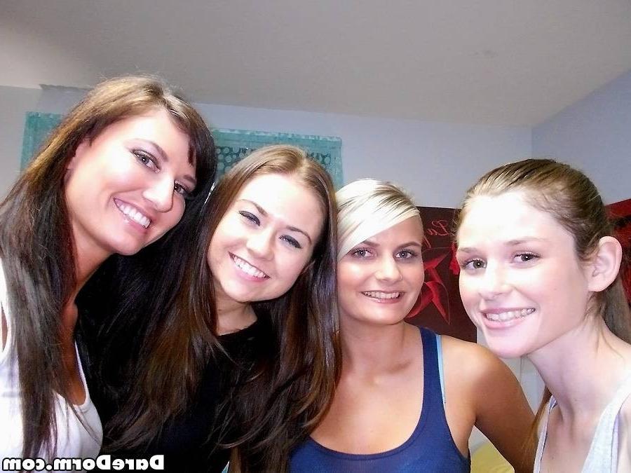 15P Real college girls got fucked in their dorm party
