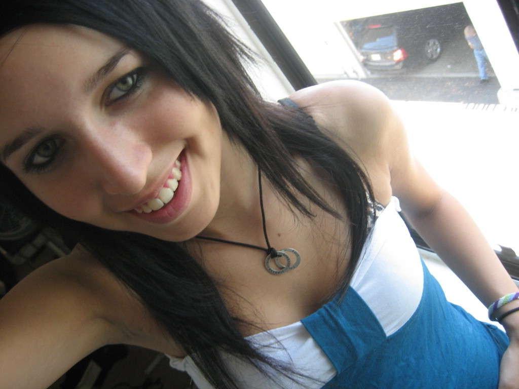 18P Hot and horny teens