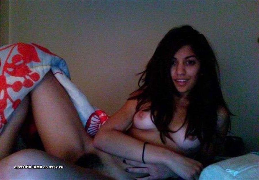 15P Compilation of selfpics of hot and sexy bitches