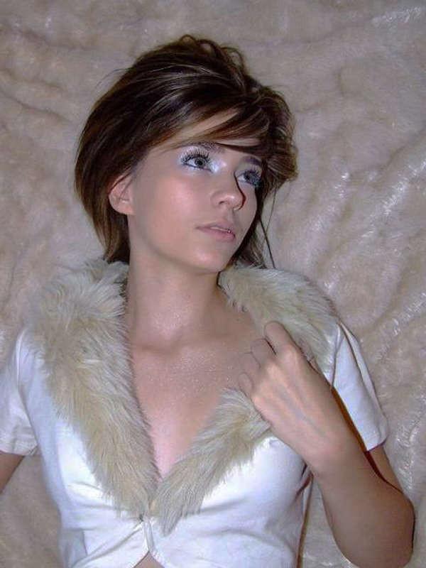 15P Various amateur girlfriends in hot photos
