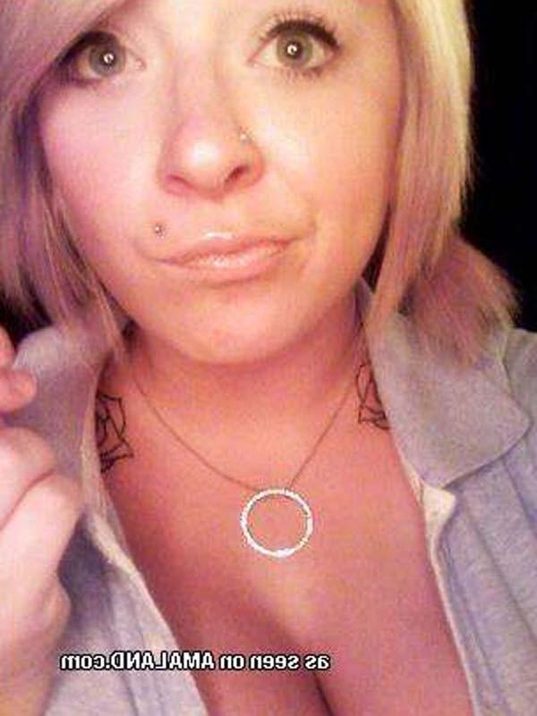 16P Pictures of amateur vain bitches camwhoring