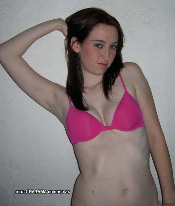 15P Collection of selfpics of 2 sleazy girlfriends