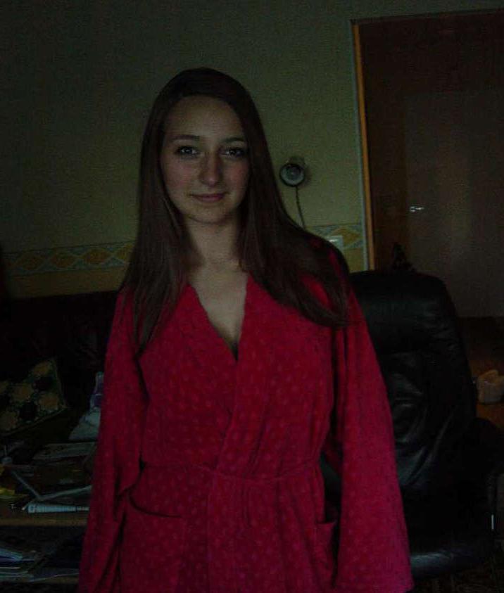 16P Nice collection of a gorgeous babe's hot selfpics