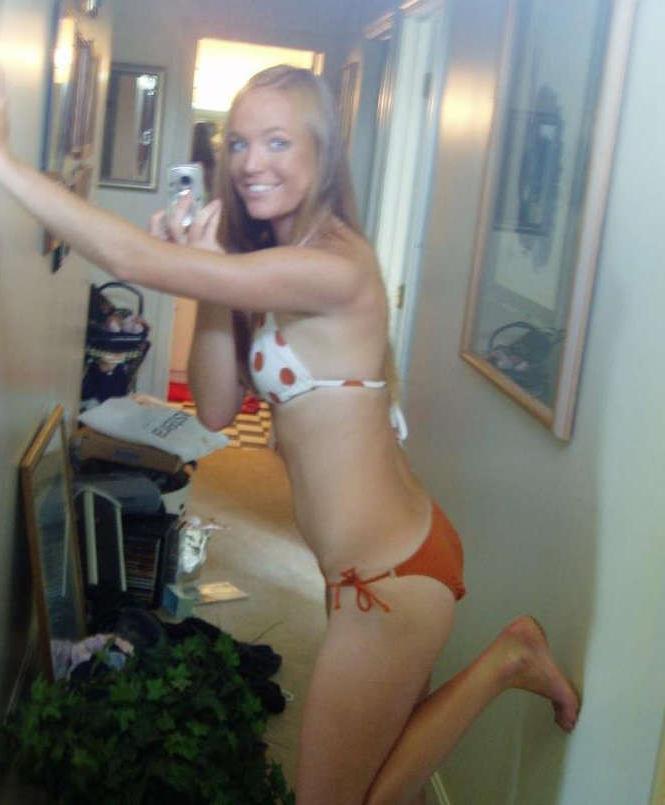 16P Nice picture collection of vain amateur girlfriends