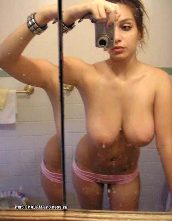 16P Nice picture gallery of camwhoring amateur girlfriends
