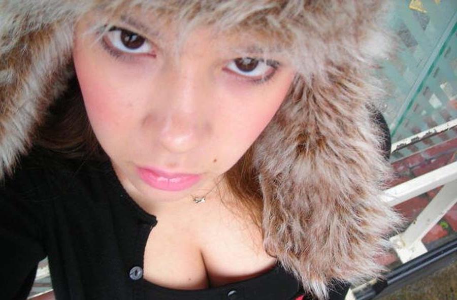 16P Photo compilation of an amateur pretty chick's selfpics