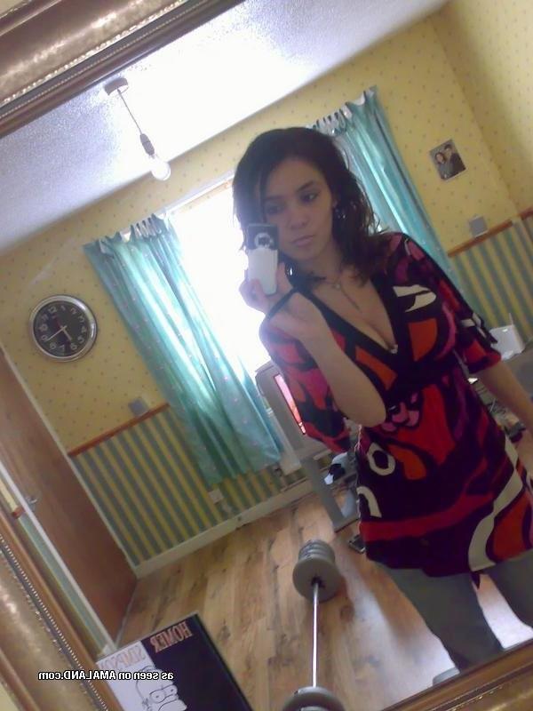 16P Picture selection of Sally getting sexy with her cam
