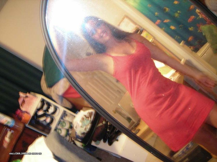 16P Nice collection of selfpics of hottie amateur Chelsea