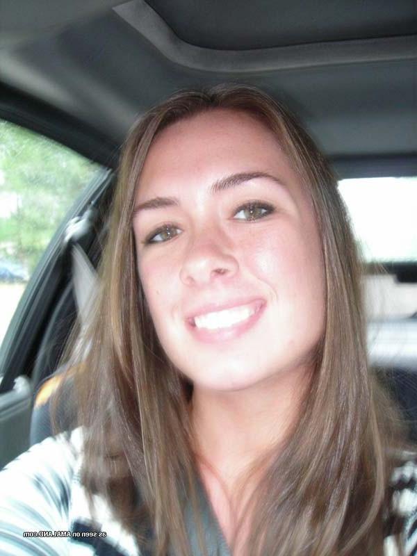 16P Nice collection of selfpics of hottie amateur Chelsea