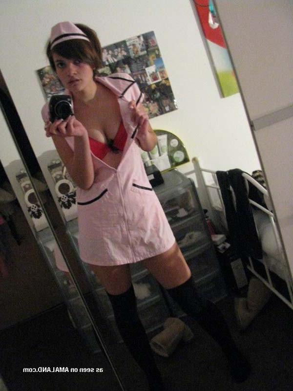 16P Nice collection of selfpics of pretty amateur hotties