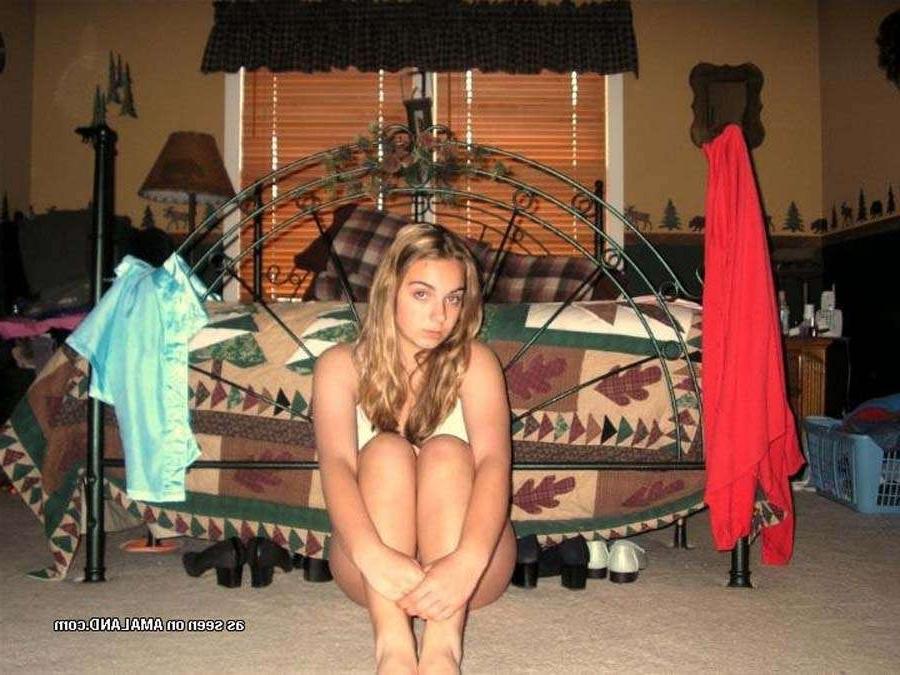 15P Nice and sizzling selfpics of gorgeous amateur girlfriends