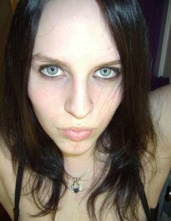 16P Sizzling collection of Jessica's hot amateur selfpics