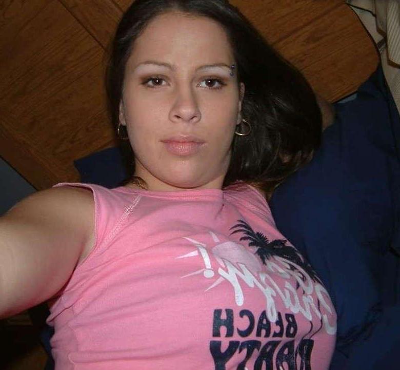 15P Pictures of a nice GF showing off her tits and cunt