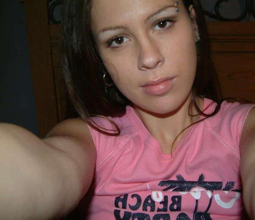15P Pictures of a nice GF showing off her tits and cunt