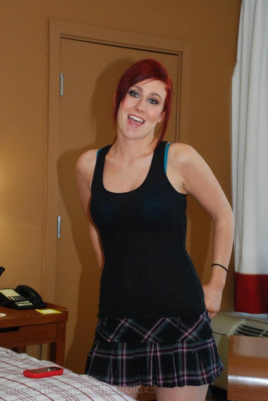 16P Amateur college redhead sucking dick