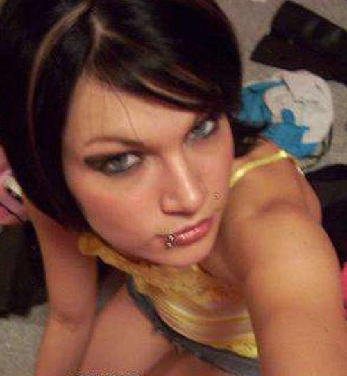 16P Photos of gorgeous girls camwhoring