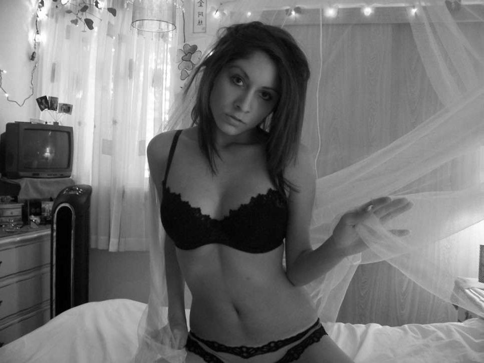 15P Nice compilation of a sexy chick's black and white selfpics