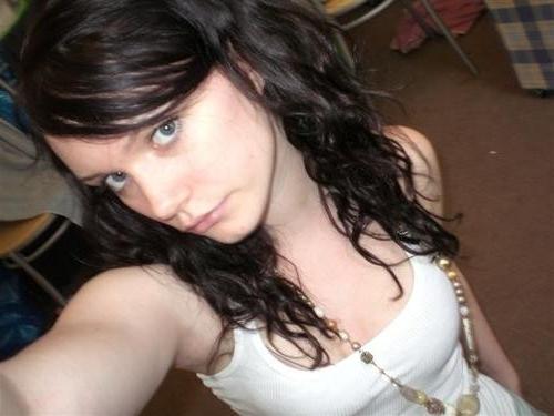 16P Collection of photos of a self-shooting pretty brunette