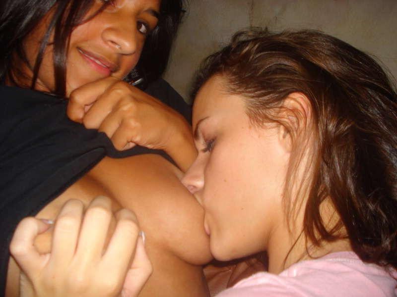 16P Hot chicks and their huge breasts