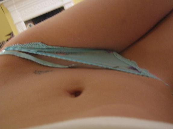 16P Brunette GFs selfpics