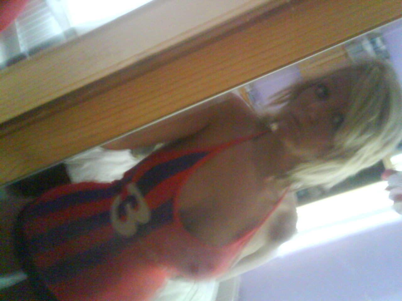 15P Selfshooting blonde with nice tits part 2