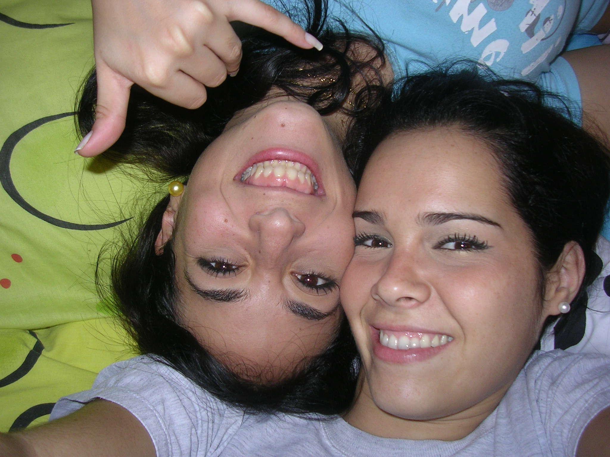 15P Big tit lesbians